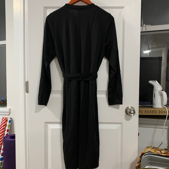 Zara pin stripe dress with waist tie - Picture 2 of 3